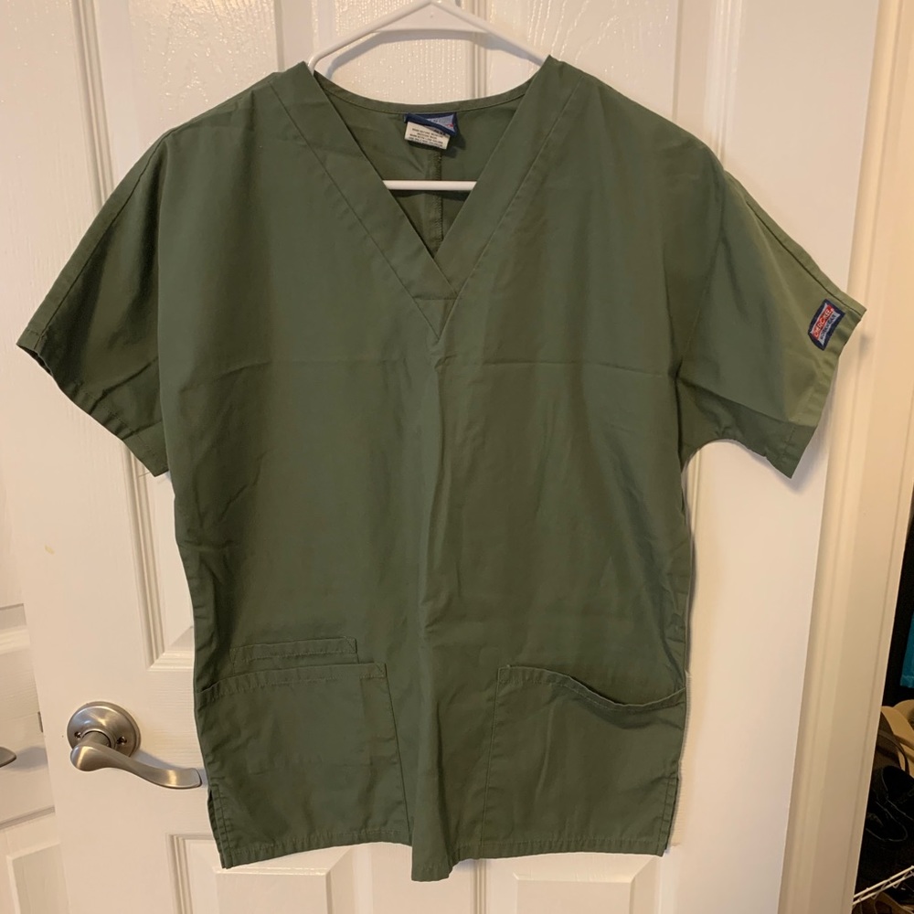 Cherokee Olive Scrub Top